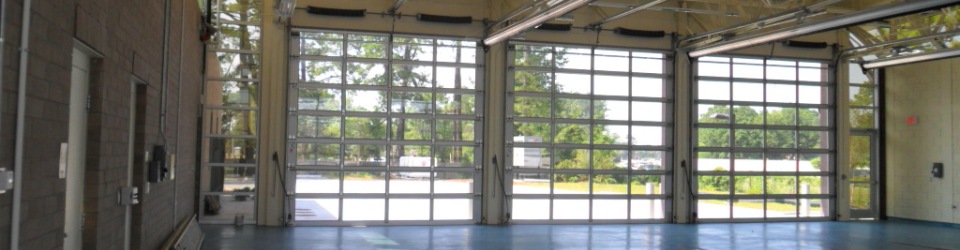 Tennessee Glass Garage Doors by ArmRLite Feature