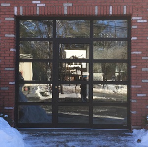energy-efficient-glass-garage-doors-for-wisconsin-body